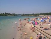 het strand bij dankern-meer | recreatiepark Schloss Dankern